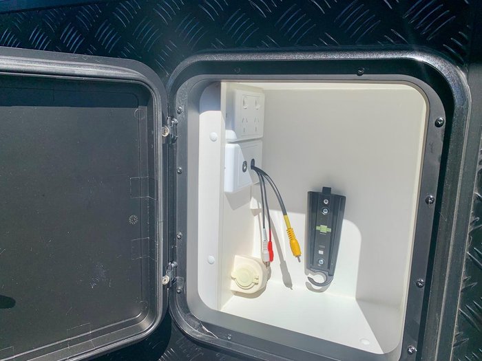 2023 VICTORY CARAVANS Trophy Rear club