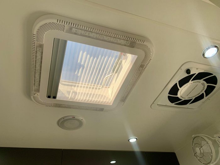 2023 VICTORY CARAVANS Trophy Rear club