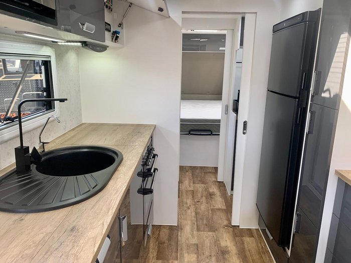 2023 VICTORY CARAVANS Trophy Rear club