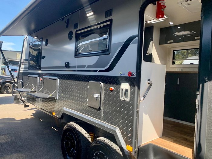 2023 VICTORY CARAVANS Trophy Rear club