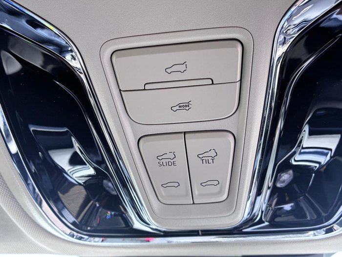 2025 LDV D90 Executive