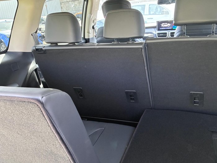 2025 LDV D90 Executive