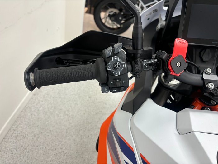 2024 Ktm SUPER ADVENTURE R White