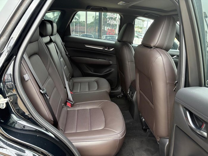 2025 Mazda CX-5 G35 Akera