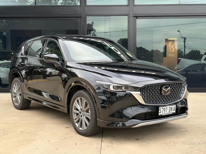2025 Mazda CX-5 G35 Akera