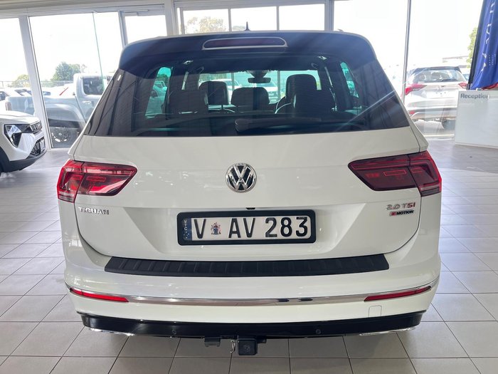 2017 Volkswagen Tiguan 162TSI Highline 5N MY17 Four Wheel Drive Pure White