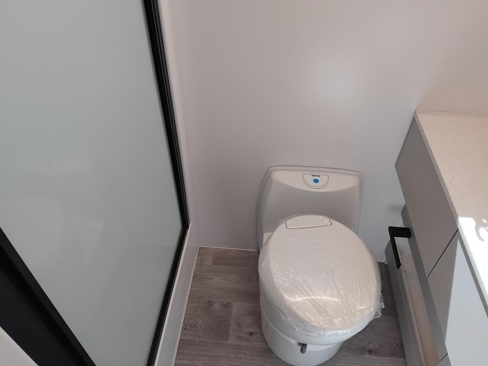 2025 New Age Caravans Road Owl Escape 19Ft Bunk Ensuite Ro19be Full Composite