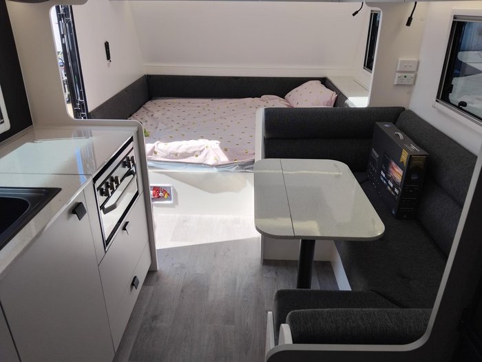 2025 New Age Caravans Road Owl Escape 19Ft Bunk Ensuite Ro19be Full Composite