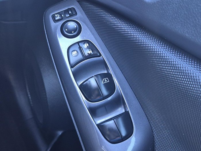 2023 Nissan JUKE ST+