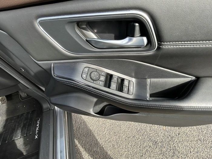 2024 Nissan X-TRAIL ST-L E-POWER