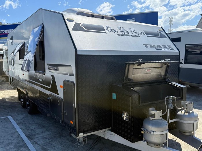 2017 On The Move Caravans Traxx