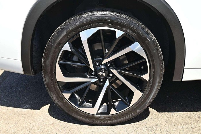 2023 Mitsubishi Outlander PHEV Exceed Tourer