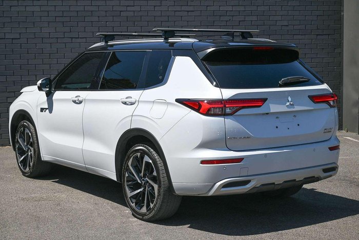 2023 Mitsubishi Outlander PHEV Exceed Tourer