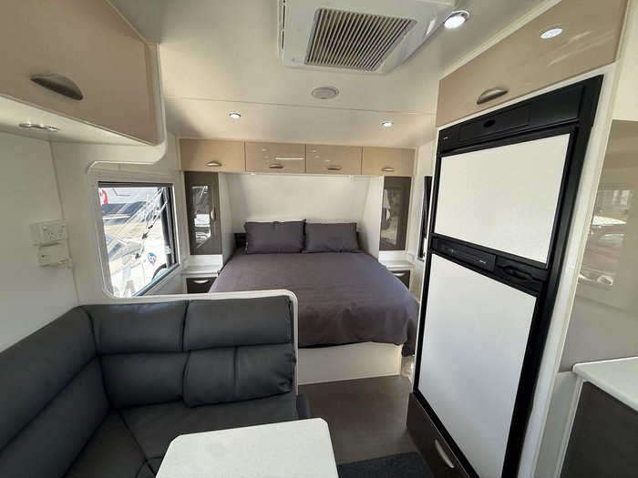 2018 TITANIUM Southern Star