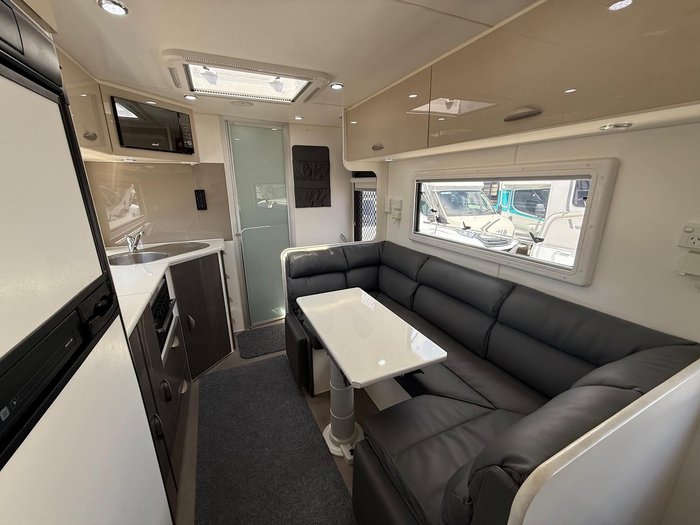 2018 TITANIUM Southern Star