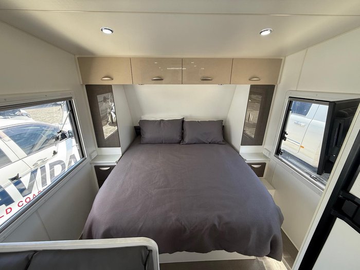 2018 TITANIUM Southern Star