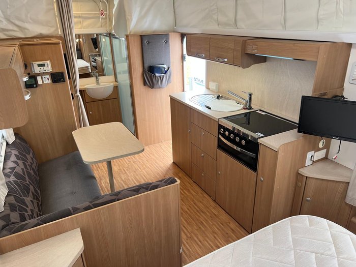 2014 Jayco Journey Pop Top 17.55-8