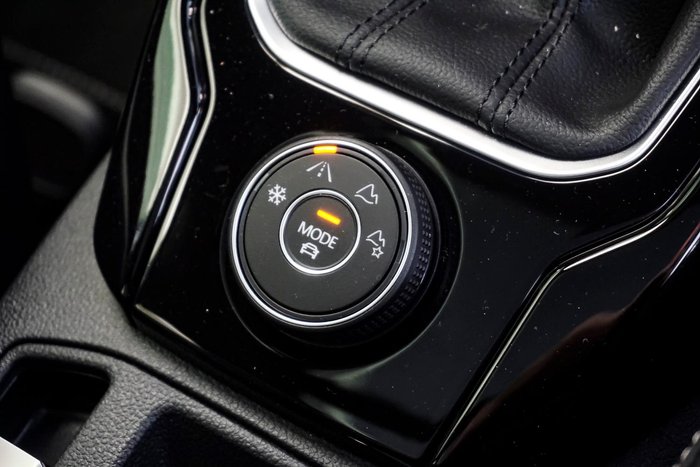 2025 Volkswagen T-Roc 140TSI R-Line