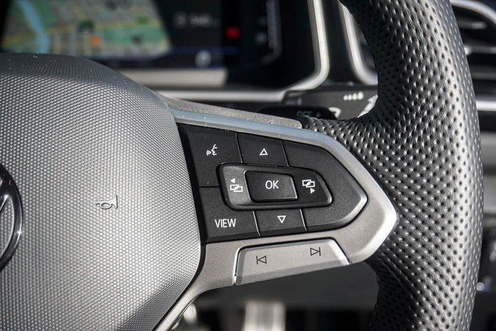 2025 Volkswagen T-Roc 140TSI R-Line