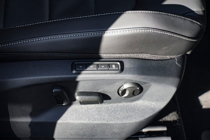 2025 Volkswagen T-Roc 140TSI R-Line