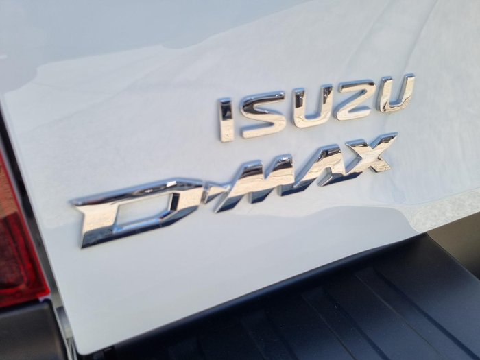 2025 Isuzu D-MAX X-RIDER