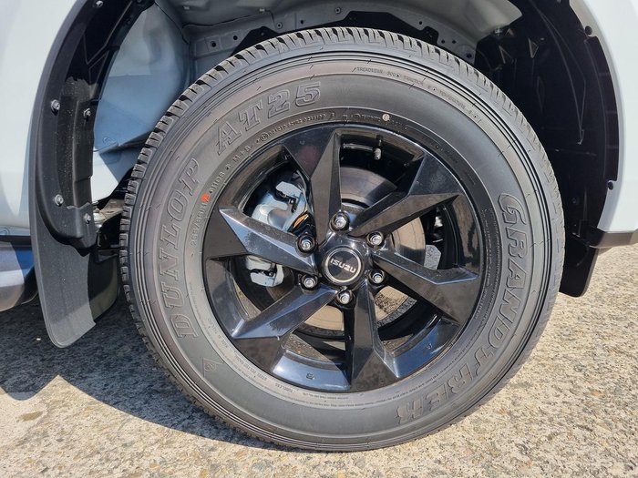 2025 Isuzu D-MAX X-RIDER