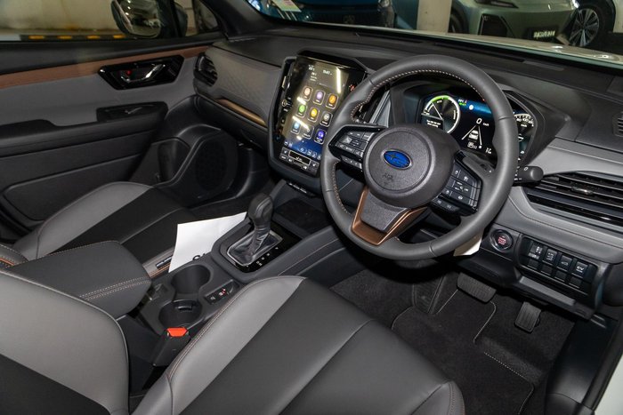 2025 Subaru Forester Hybrid Sport S6 MY26 AWD Crystal White