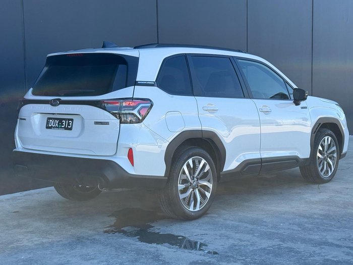 2025 Subaru Forester Hybrid Touring