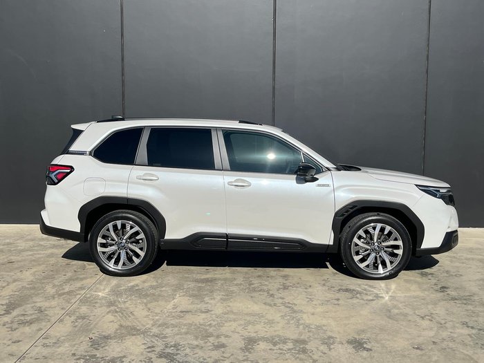 2025 Subaru Forester Hybrid Touring