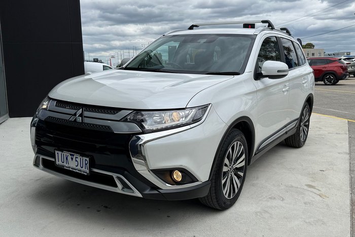 2021 Mitsubishi Outlander LS