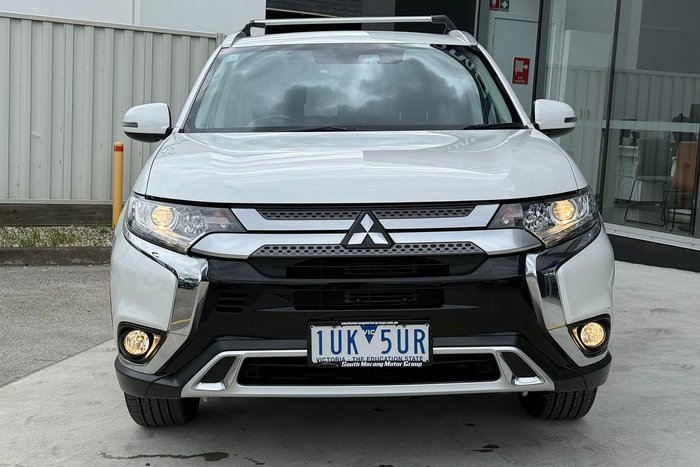 2021 Mitsubishi Outlander LS