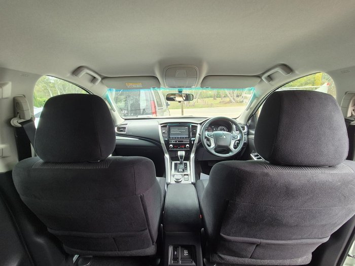 2021 Mitsubishi Pajero Sport GLX