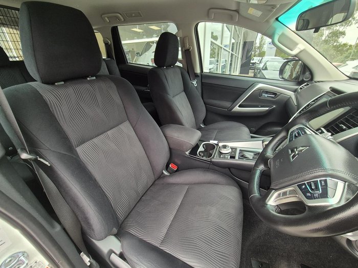 2021 Mitsubishi Pajero Sport GLX