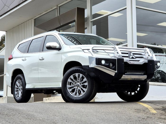 2021 Mitsubishi Pajero Sport GLX