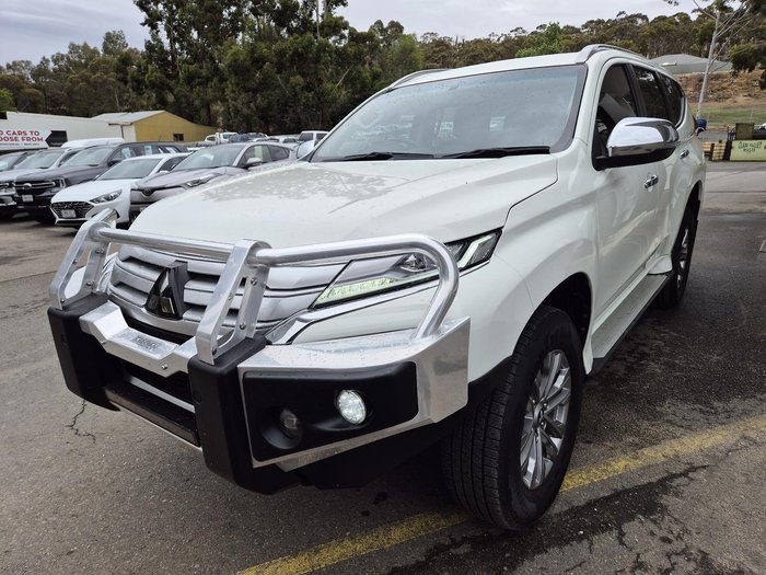 2021 Mitsubishi Pajero Sport GLX