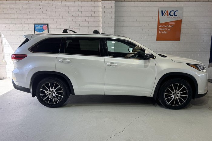 2017 Toyota Kluger Grande GSU50R White Pearl