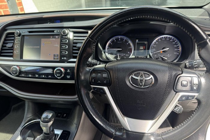 2017 Toyota Kluger Grande GSU50R White Pearl