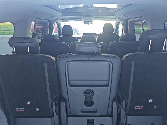 2025 Ford Tourneo Titanium X