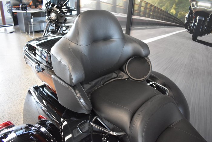 2024 Harley-davidson FLHTCUTG TRI GLIDE U/CLC 114 TABACCO FADE