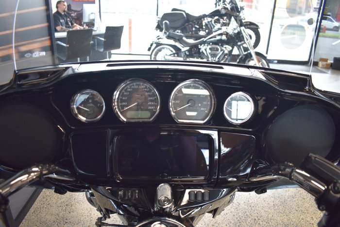 2024 Harley-davidson FLHTCUTG TRI GLIDE U/CLC 114 TABACCO FADE