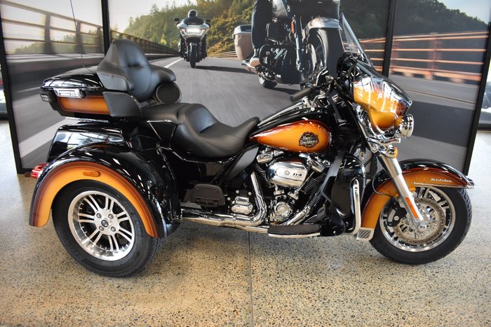 2024 Harley-davidson FLHTCUTG TRI GLIDE U/CLC 114 TABACCO FADE