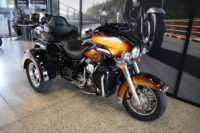 2024 Harley-davidson FLHTCUTG TRI GLIDE U/CLC 114 TABACCO FADE