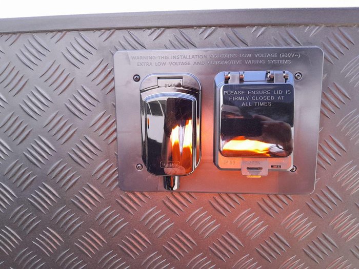 2025 Essential Caravans Ranger V7-7 21'8