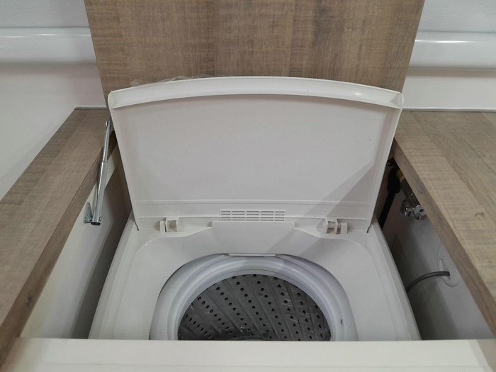 2025 Essential Caravans Ranger V7-7 21'8