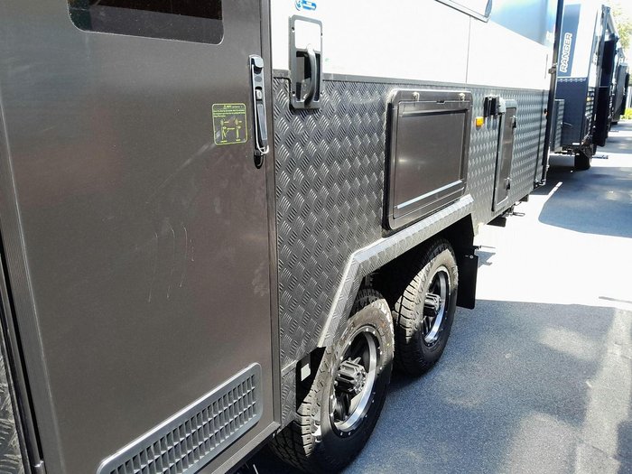 2025 Essential Caravans Ranger V7-7 21'8