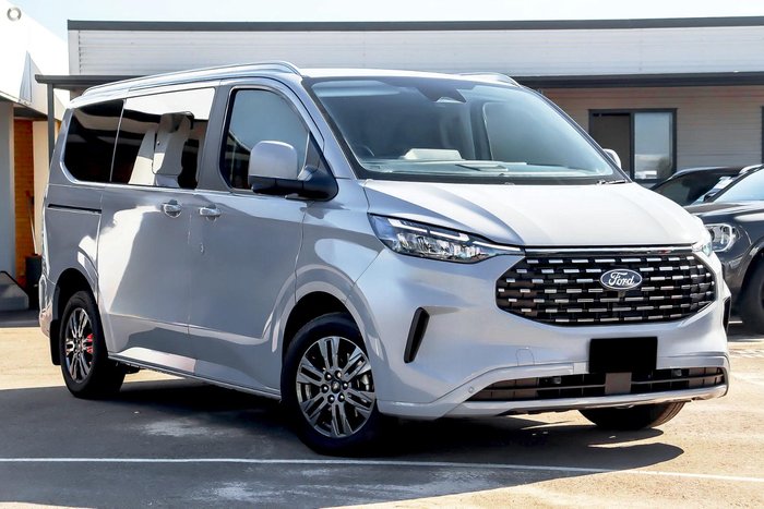 2025 Ford Tourneo