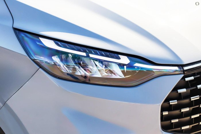 2025 Ford Tourneo Titanium X