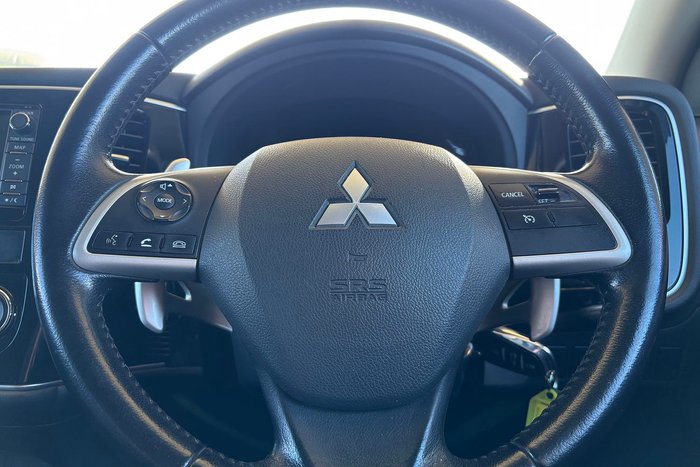 2014 Mitsubishi Outlander LS