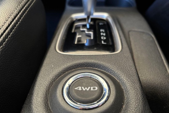 2014 Mitsubishi Outlander LS