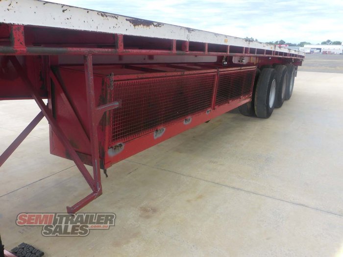 1999 Southern Cross 48FT Flat Top